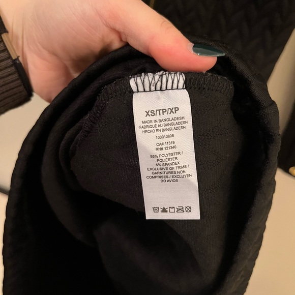 Dynamite Black Long Sleeve Mini Dress - Picture 6 of 6